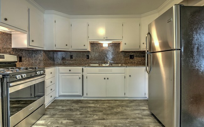 15 Murray St Unit 1 Ansonia Ct 06401 Apartment For Rent In Primary Photo 15 Murray St