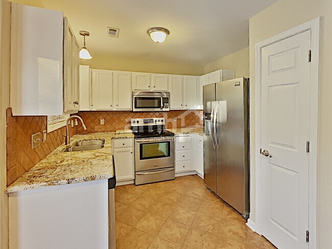 Foto del edificio - 10206 Orchard Grass Ct