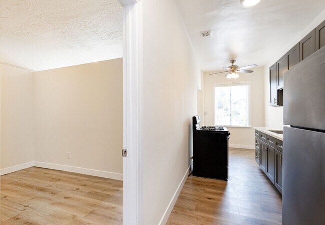 Foto del interior - 437 N Ardmore Ave
