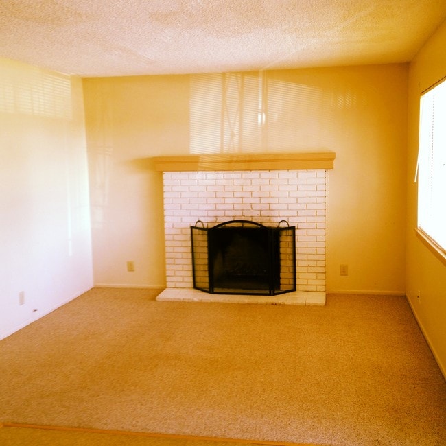 Building Photo - 205 Delamar Loop NW