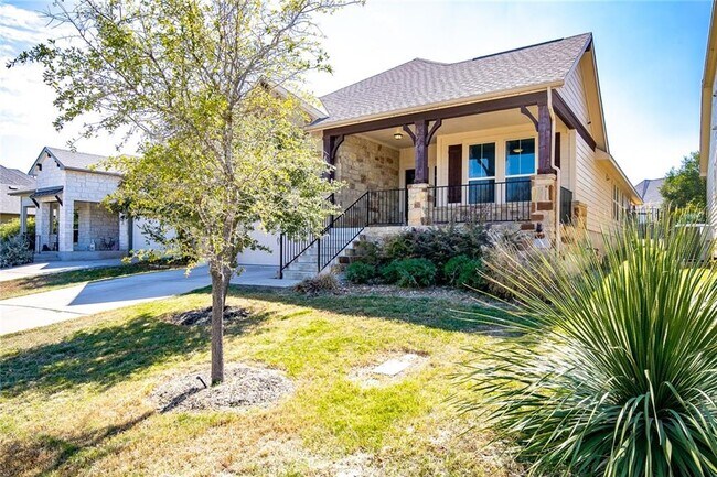 Building Photo - 208 La Grotta Ln