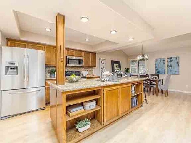 Foto del edificio - Gorgeous 3 Bedroom in Desired Park West Community