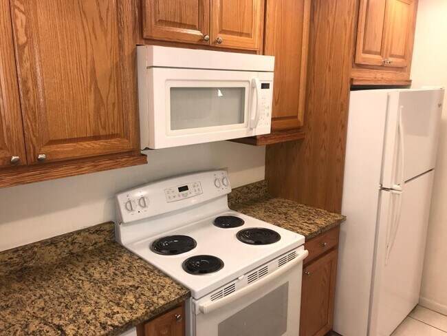 Foto del edificio - 733 SE 1st Way