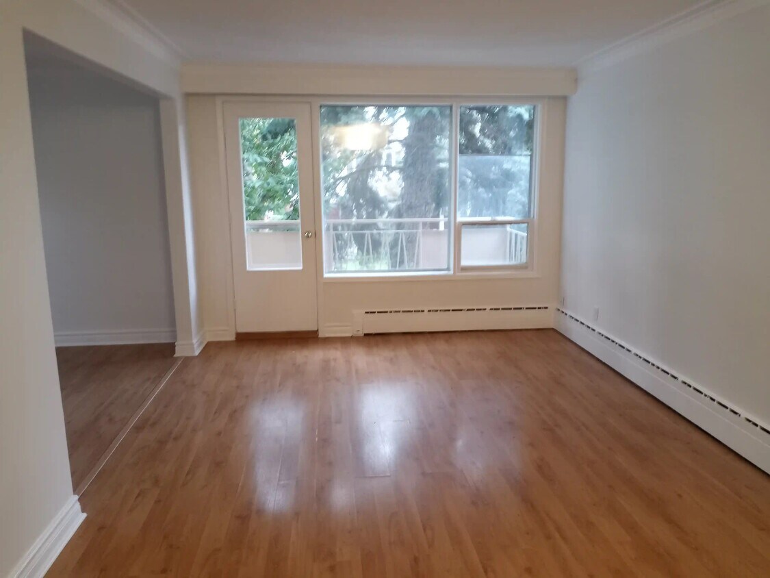 2ND FLOOR UNIT - 413 Arlington Av