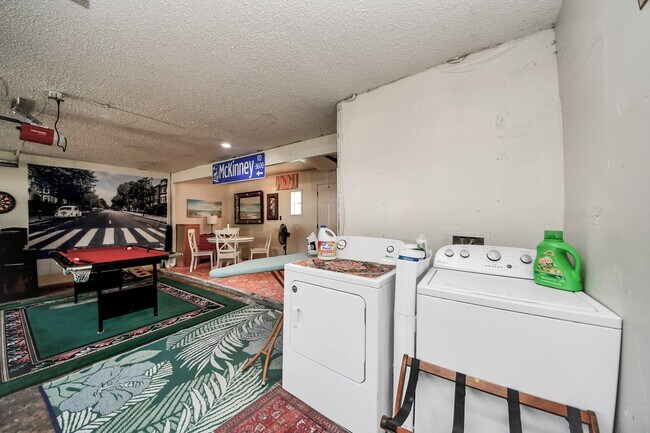 Foto del edificio - 17018 Water Oak Dr