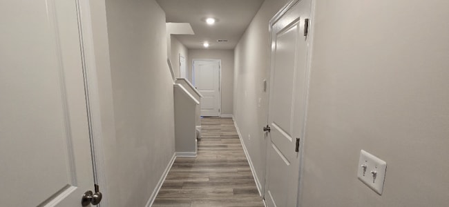 Building Photo - 8753 Whitman Dr