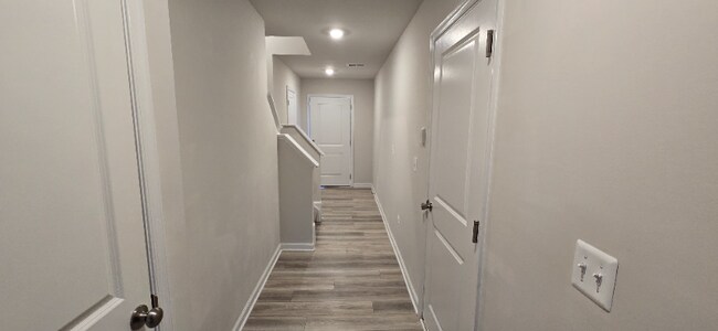 Foto del edificio - 8753 Whitman Dr