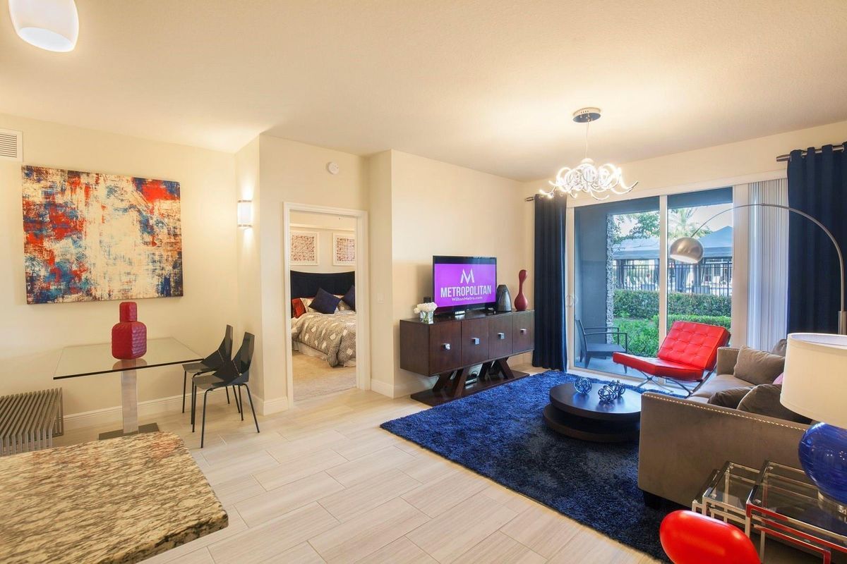 Building Photo - 1240 NE 24th St