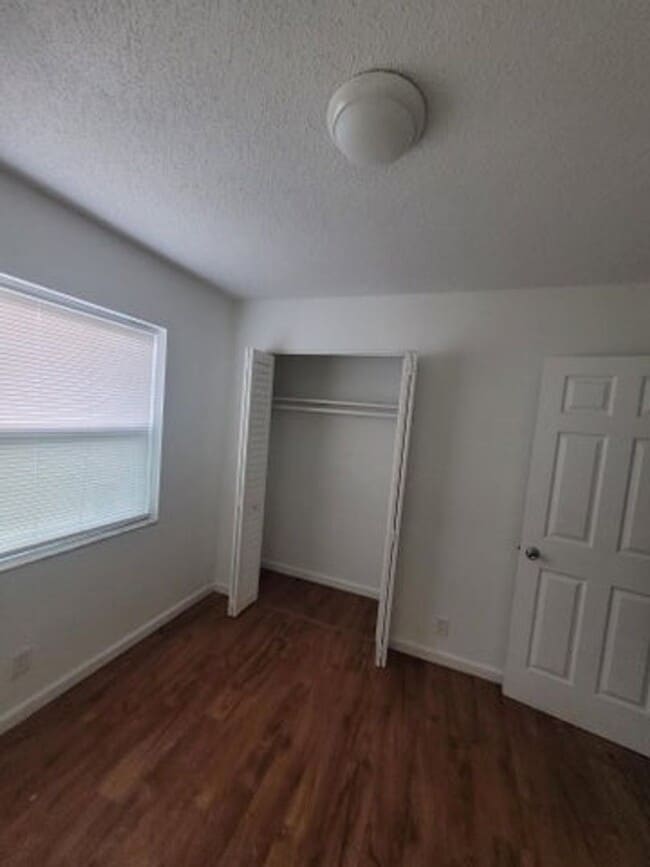 Foto del edificio - 103 Riverside Drive 4, Coral Springs, FL 3...
