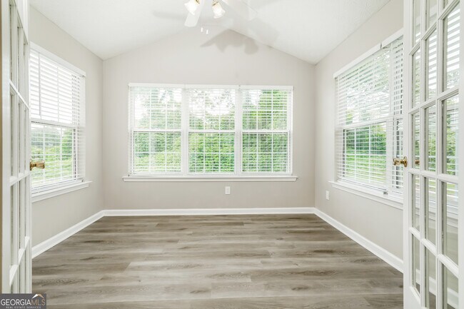 Foto del edificio - 3711 Plantation Mill Dr