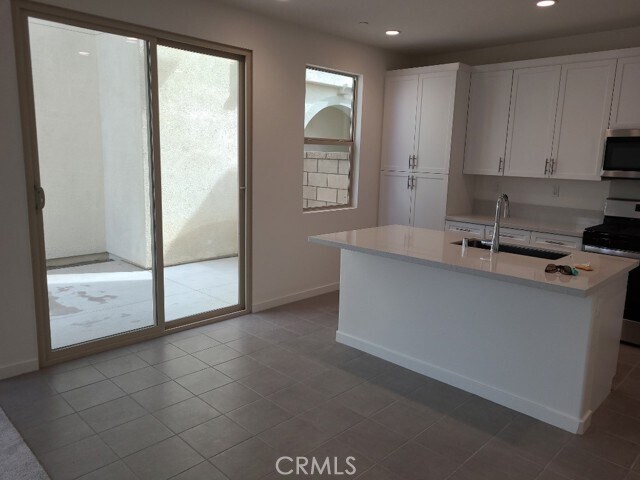 Foto del edificio - 16040 Jamie Ln