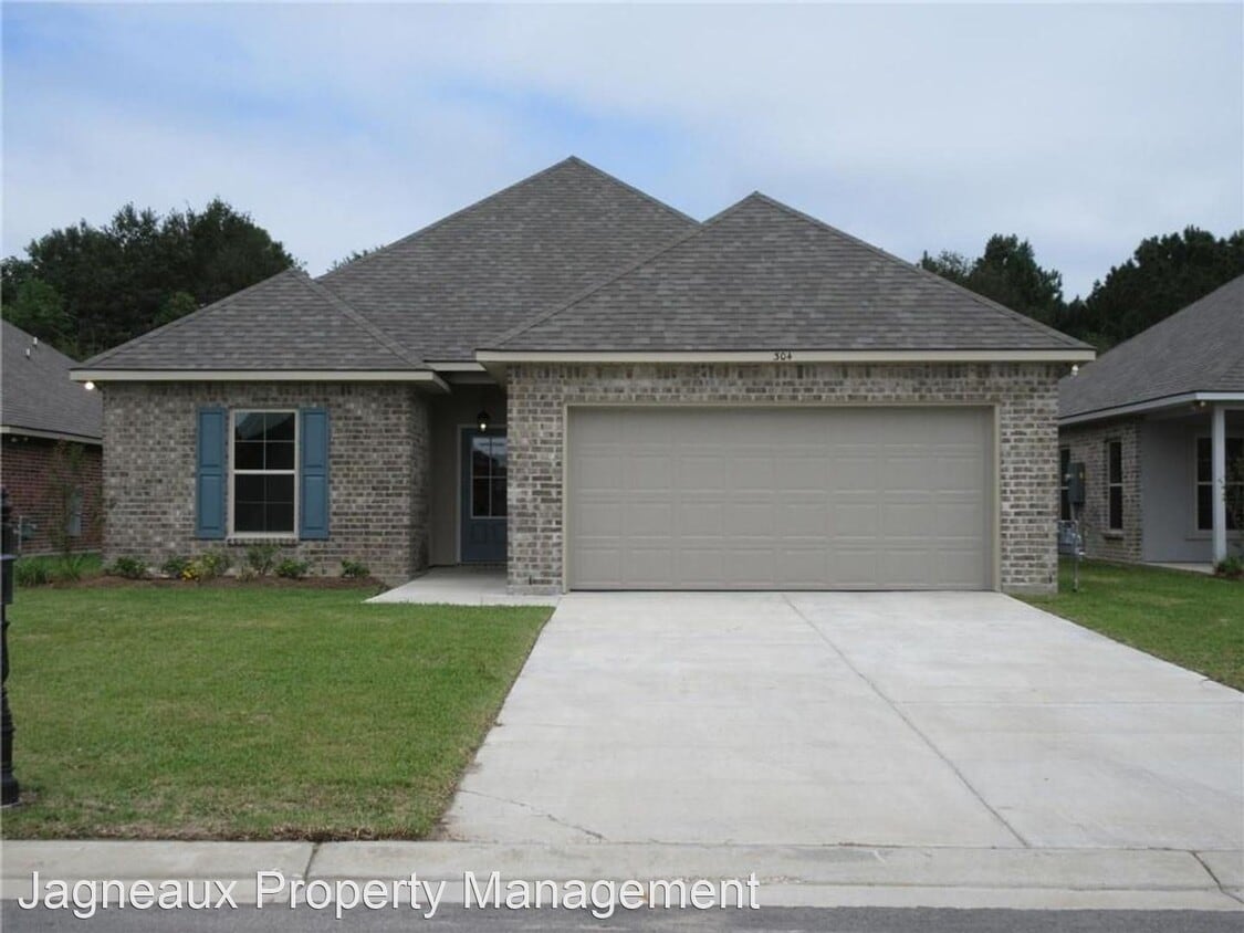 3 br, 2 bath House 304 Madison Crossing House Rental in Sulphur, LA