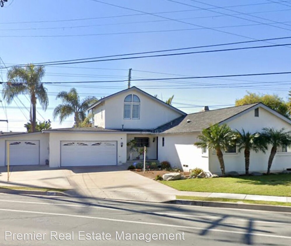 Foto principal - 4 br, 2 bath House - 2690 Murray Ridge Road