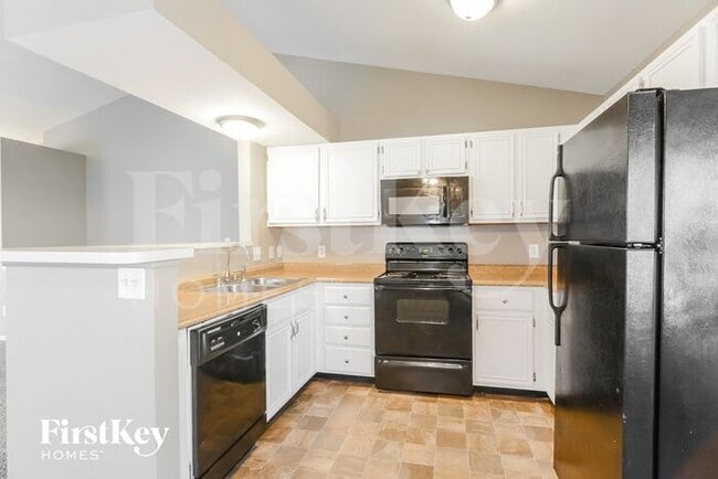 Building Photo - 14418 Williamsburg Manor Dr