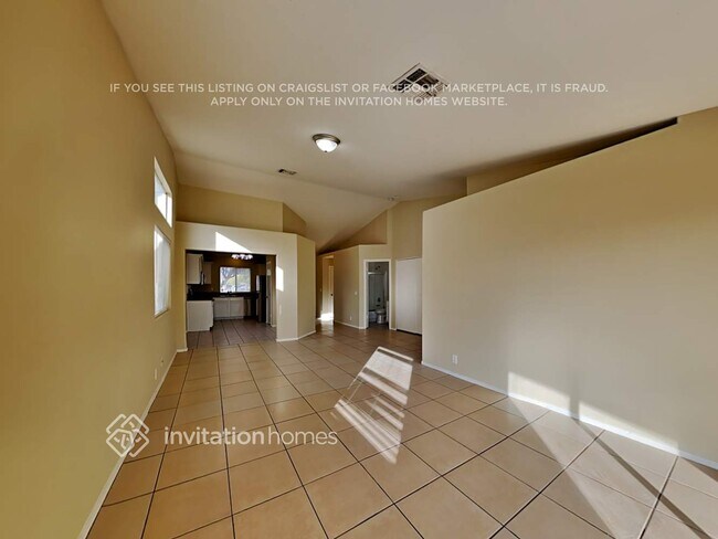 Foto del edificio - 2031 N 83rd Dr