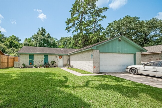 Foto del edificio - 7010 Foxmar Ln