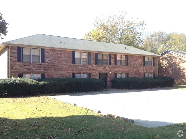 Building Photo - 140 Barrington Pl