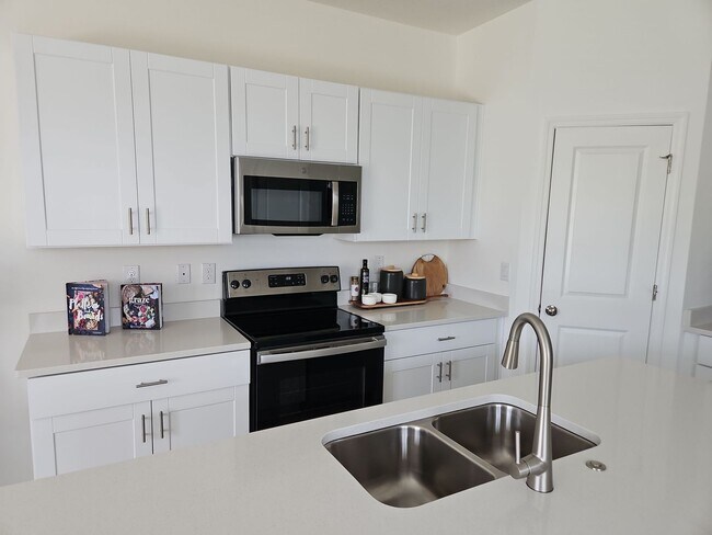 Foto del edificio - 2338 Alee Ln