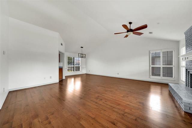 Foto del edificio - 2313 Lancecrest Dr