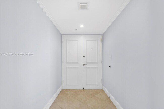 Building Photo - 155 Ocean Ln Dr