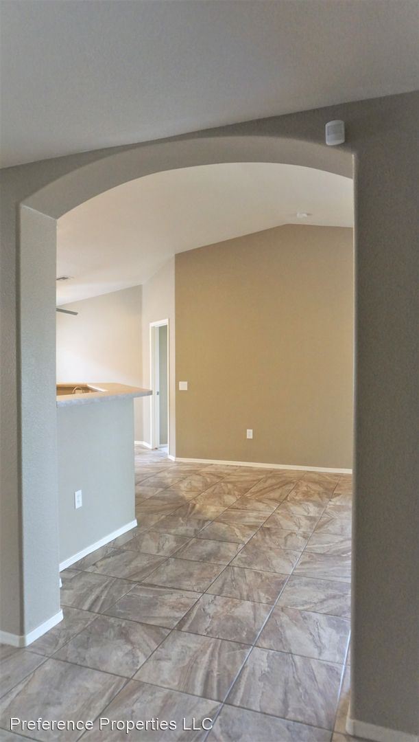 Building Photo - 4 br, 2 bath House - 3359 Zion Ct