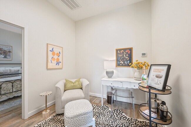 Building Photo - 6166 Imperial Loop Dr