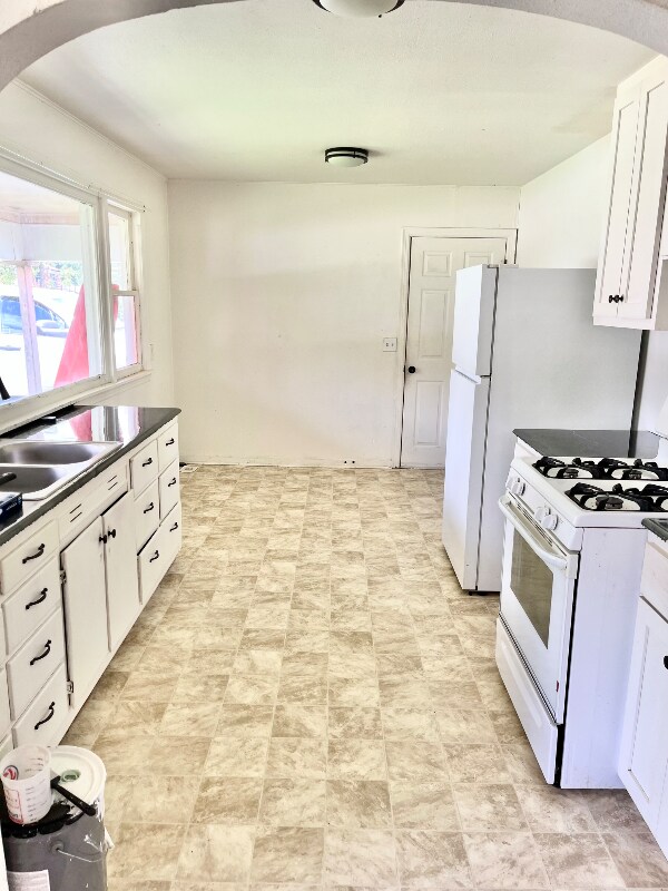 Foto del edificio - 308-310 Huenefeld St