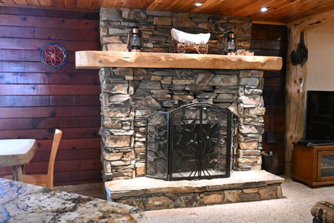 Foto del edificio - 8033 Larkspur Ln