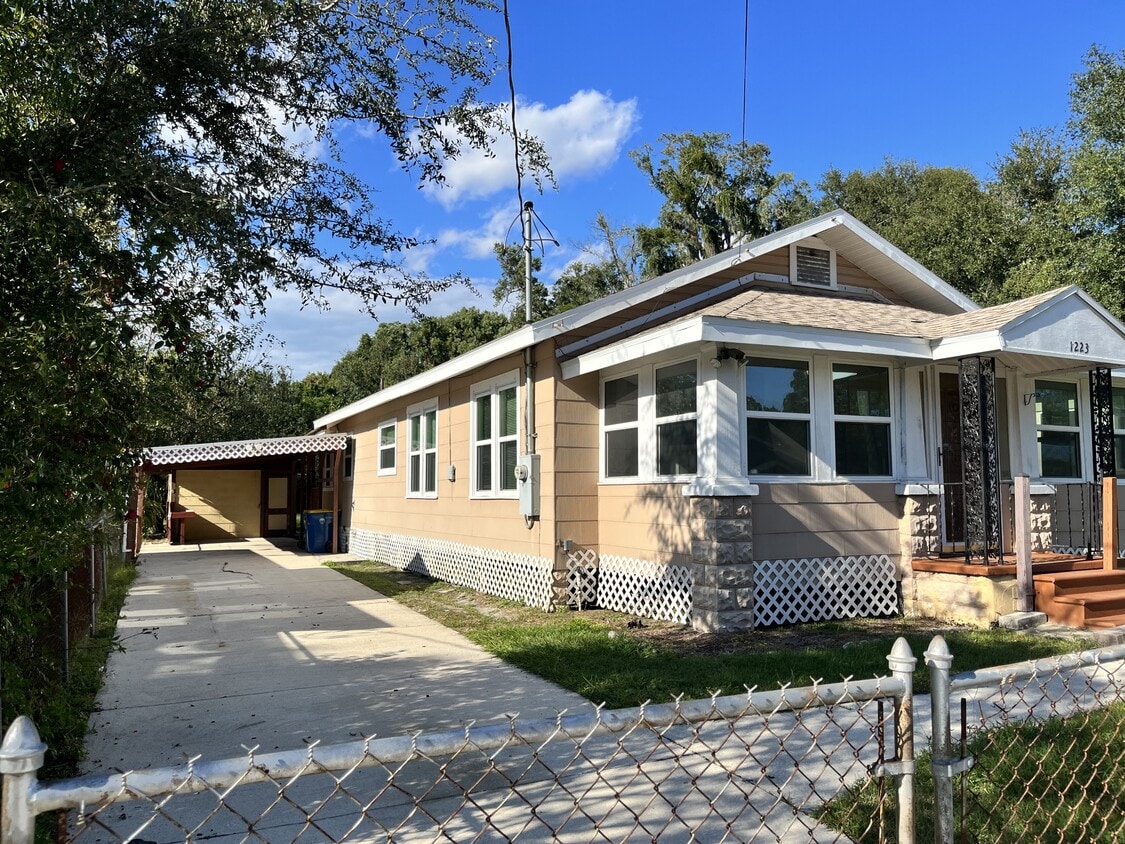 Primary Photo - 1223 Ida St