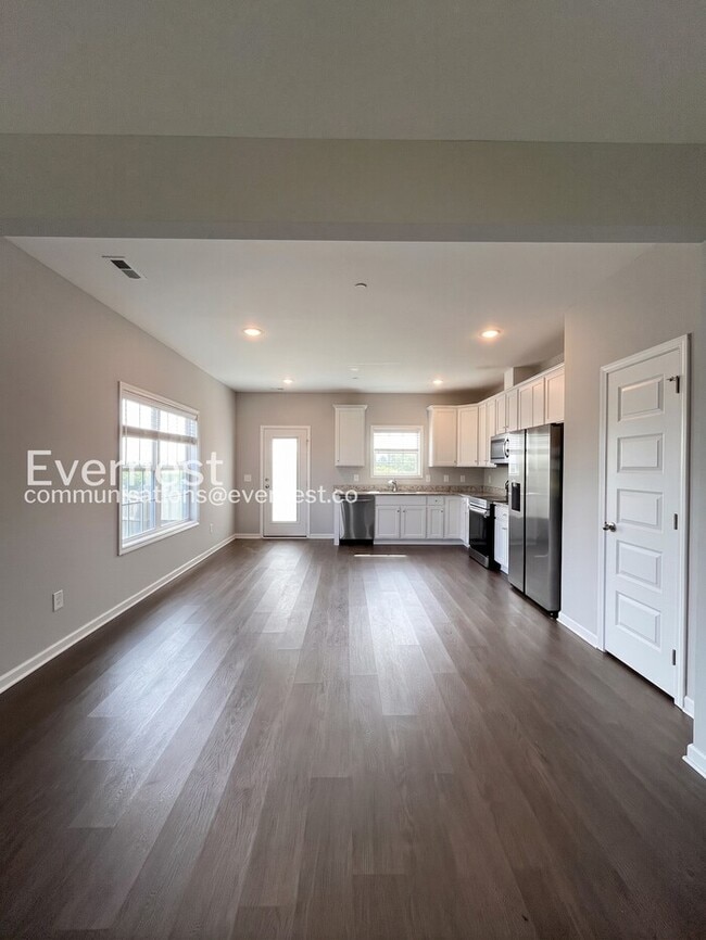 Building Photo - 1309 Ventura Ln