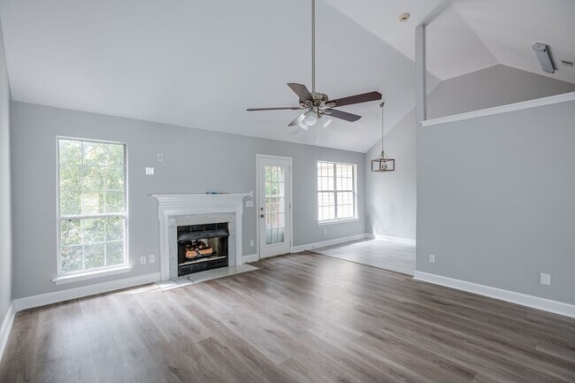 Foto del edificio - 1449 Brighton Cir