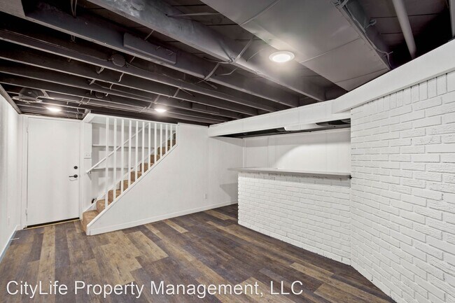 Building Photo - 3 br, 1 bath House - 142 Gardenia Drive