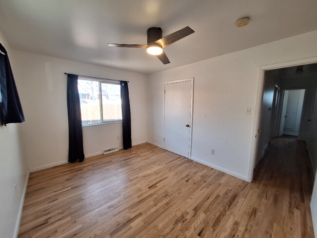 Foto del edificio - 2172 Reed Dr