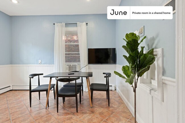 Foto del edificio - Room in Shared 3 bed/1 bath home in Mission Hill