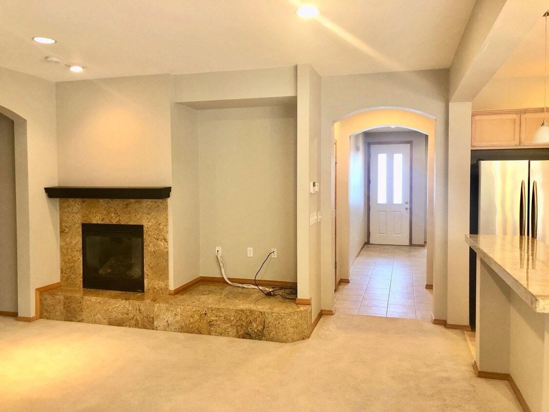Primary Photo - Stunning Harbor Home on a Prime Lot!