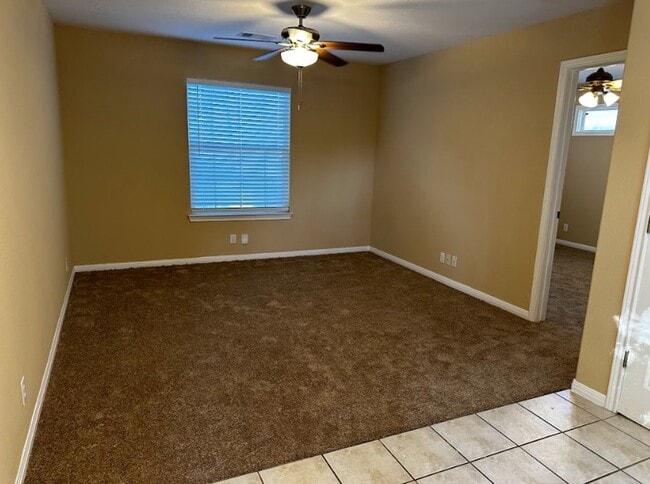 Foto del edificio - 1bed/1bath - Garage Apt - Central Austin