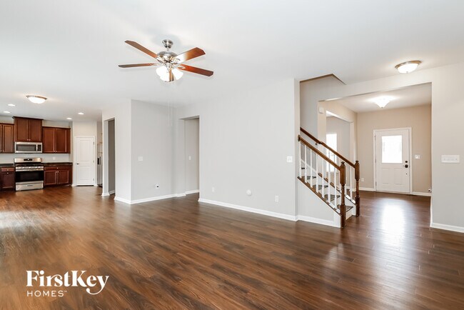 Foto del edificio - 7730 E Berkeley Rd