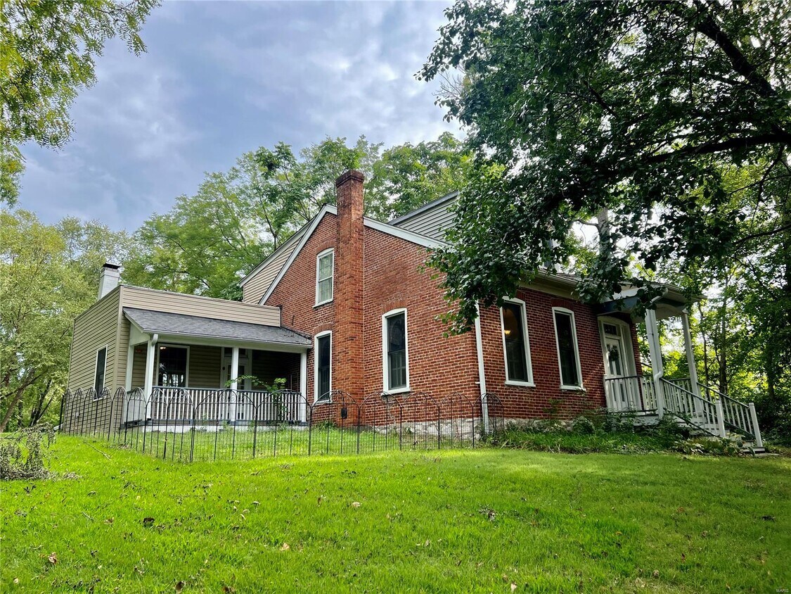 Primary Photo - 716 Union St