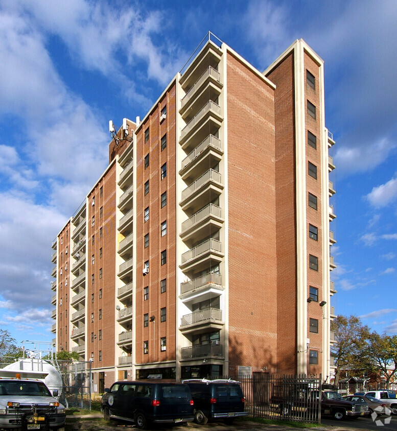 Vista desde el sudoeste - Kennedy Tower