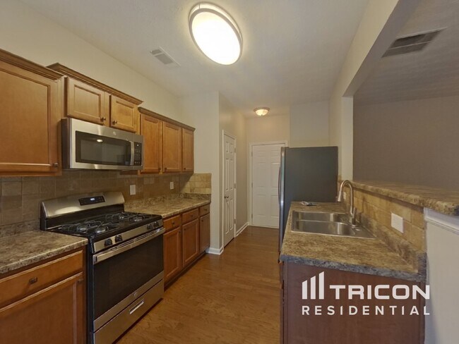 Foto del edificio - 750 Mountain Laurel Dr