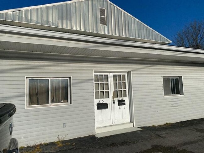 Building Photo - 515 N 12th St