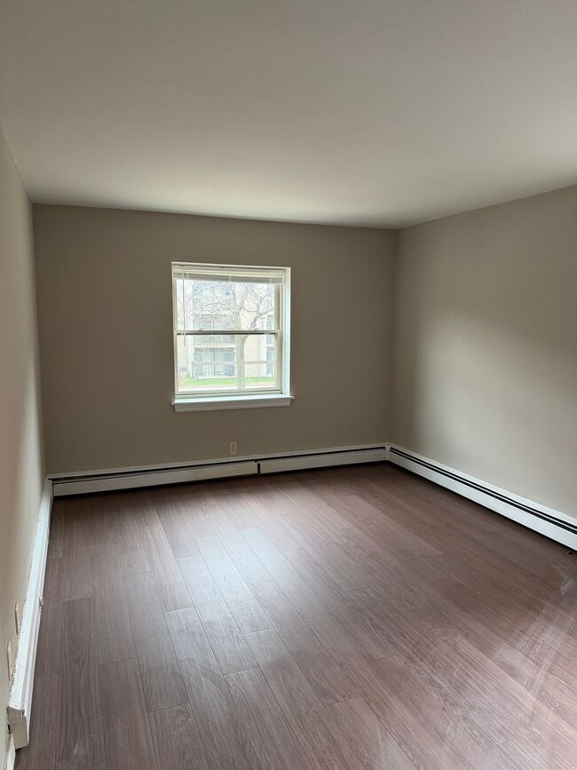 Interior Photo - Bon Aire