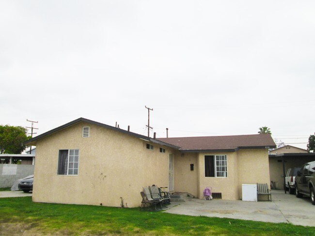 Building Photo - 5735 Shull St