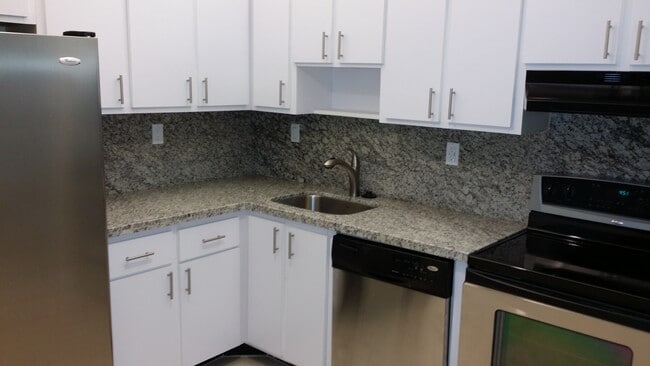 Kitchen 1 - 4760 NW 102nd Ave