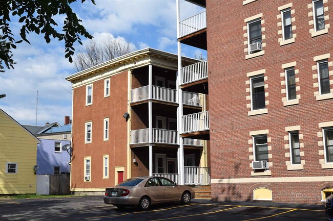 Building Photo - 610 Union St