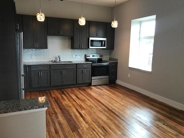 Primary Photo - 127 N. Greene Street Unit 305