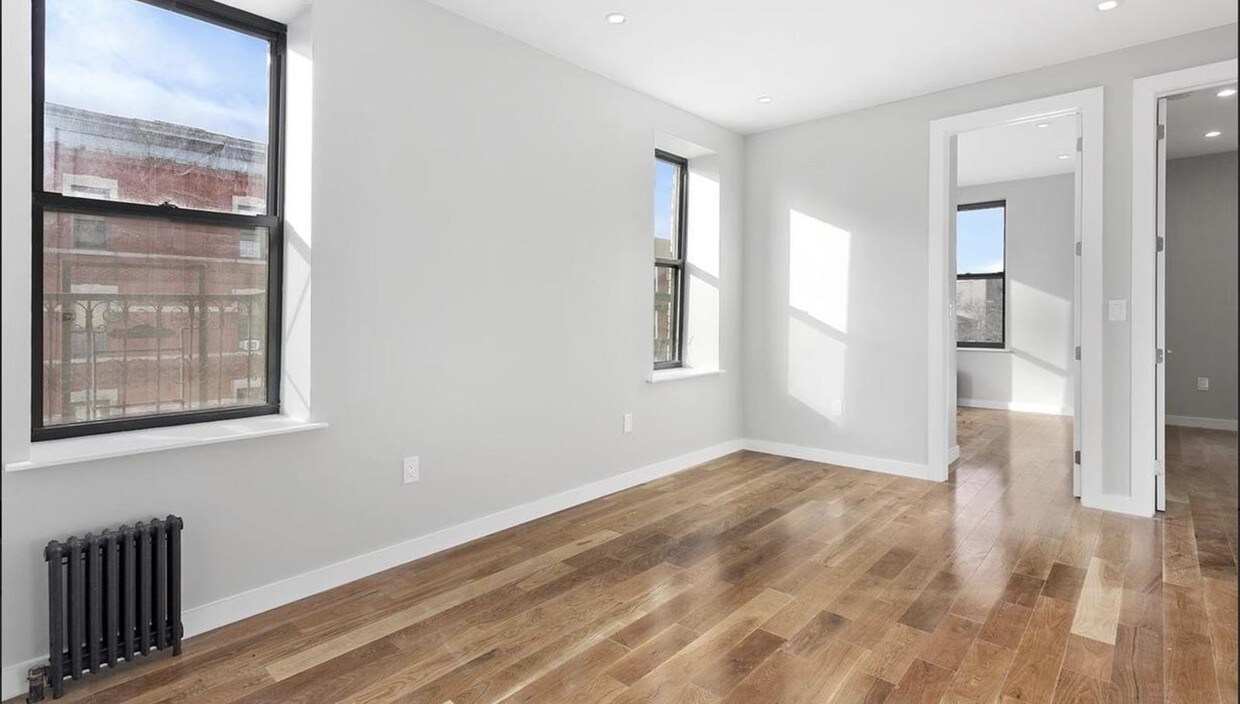 Building Photo - 490 Jefferson Avenue