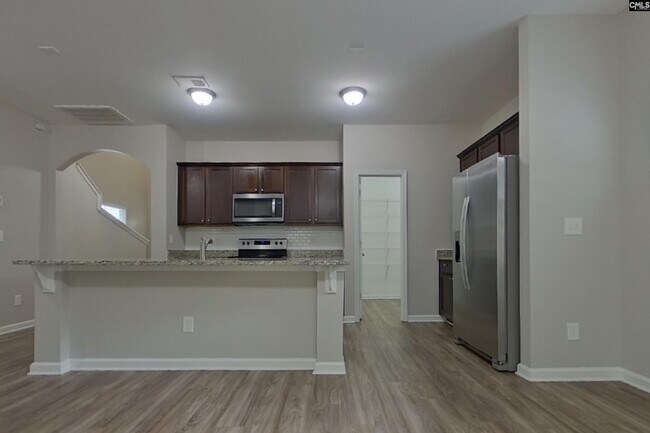 Building Photo - 250 Harvest Glen Ln