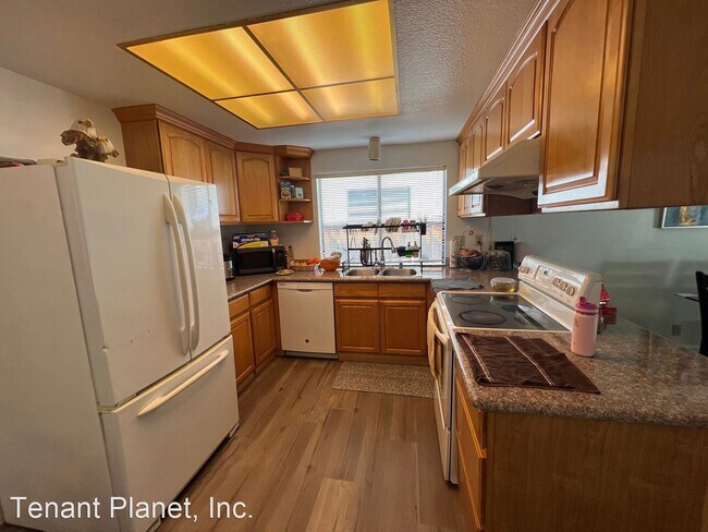 Building Photo - 3 br, 2 bath House - 2048 Flintbury Ct