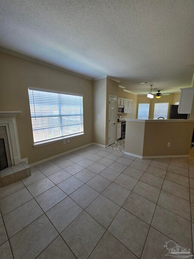 Foto del edificio - 5910 Drexel Rd
